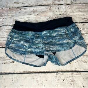 Lululemon Speed Shorts 4 Way Stretch in Aerial Drift Blue Size 6